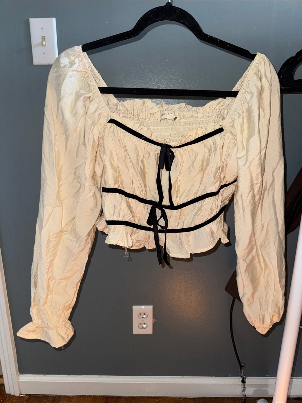 Cream Crop Top with Black Trim